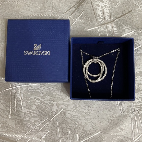 SWarovski  chain new 5022429 - Picture 2 of 3